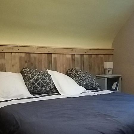 Bed and Breakfast Ellias Pont-lʼAbbé Esterno foto